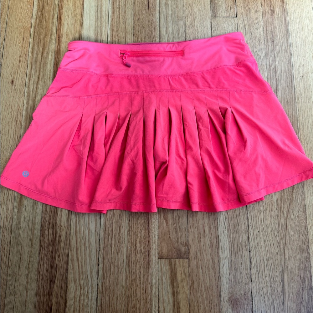Lululemon circuit breaker tennis skirt